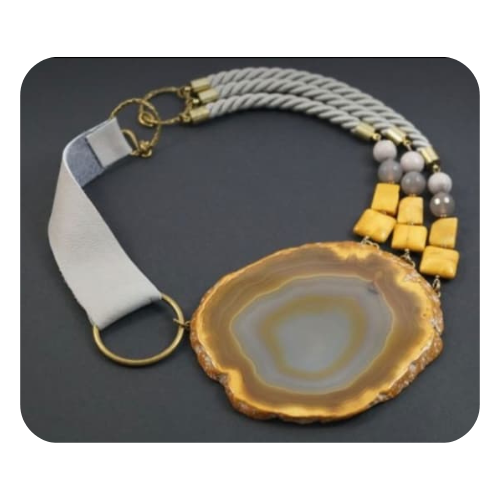 slice agate gemstone necklace