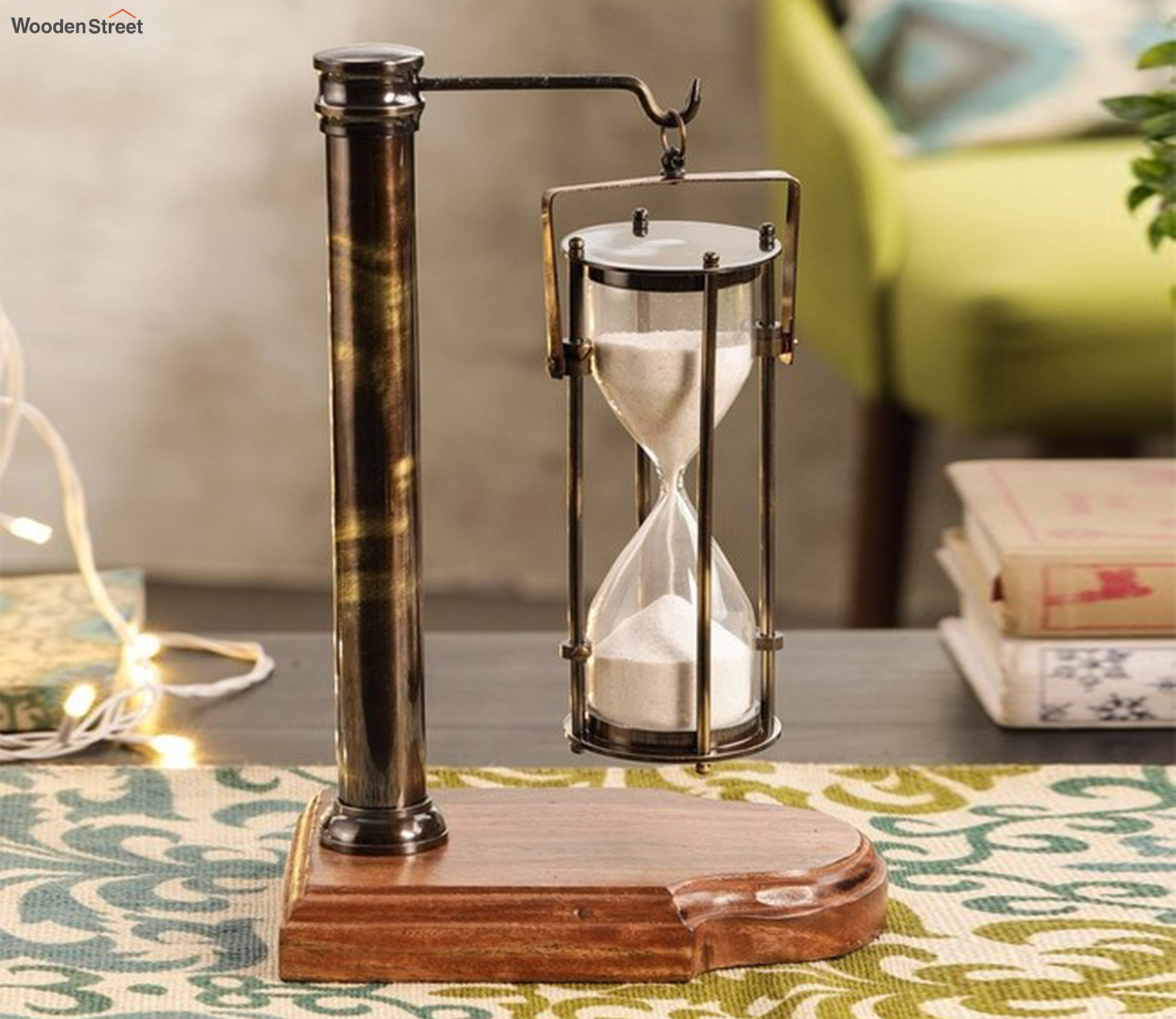 Table Showpiece